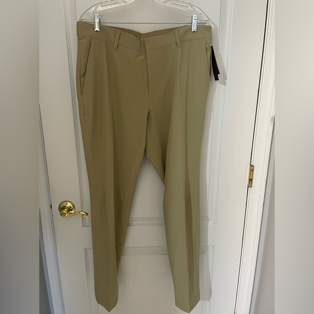 Nike Tour Repel 5-Pocket 
Slim Golf Pants Tan Men’s 35x32